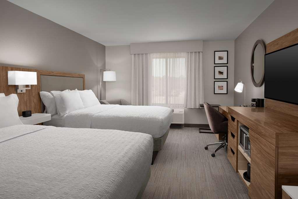 Hampton Inn & Suites Paso Robles Room photo